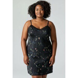 Vintage Y2K BCBG Max Azria Black Floral Crepe Slip Dress Size 2X